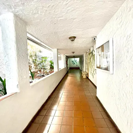 Bonito Apartamento De Un En Playa Paraiso (Tenerife)