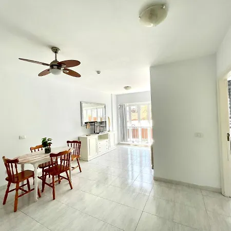 Bonito Apartamento De Un En Apartamento *